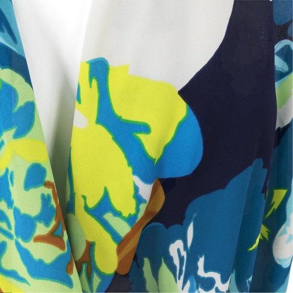 Cabi Spring Blossom Faux Wrap Blouse Size M Draped Sleeveless V-Neck Blue - Picture 4 of 12